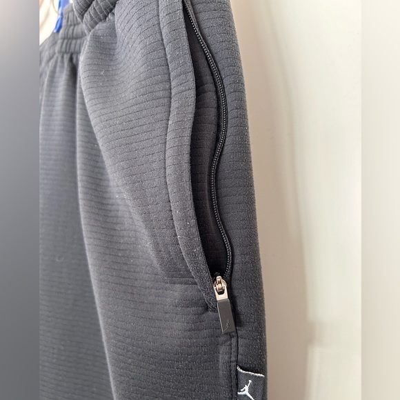 Nike Air Jordan Jumpman Black Logo Sweatpants Joggers - Picture 9 of 10